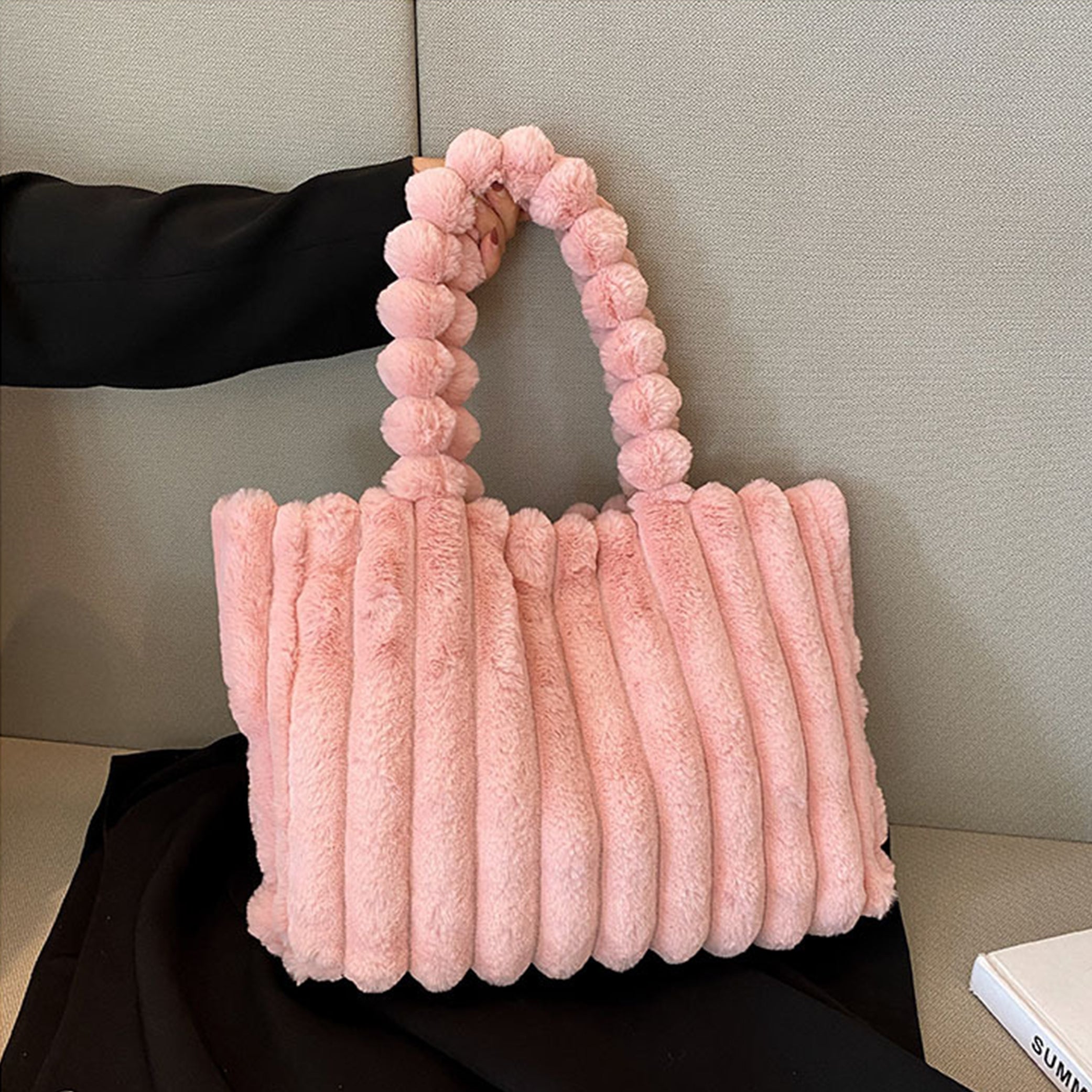 Dana | Plush Extra Soft Cloudpuff Shoulder Bag