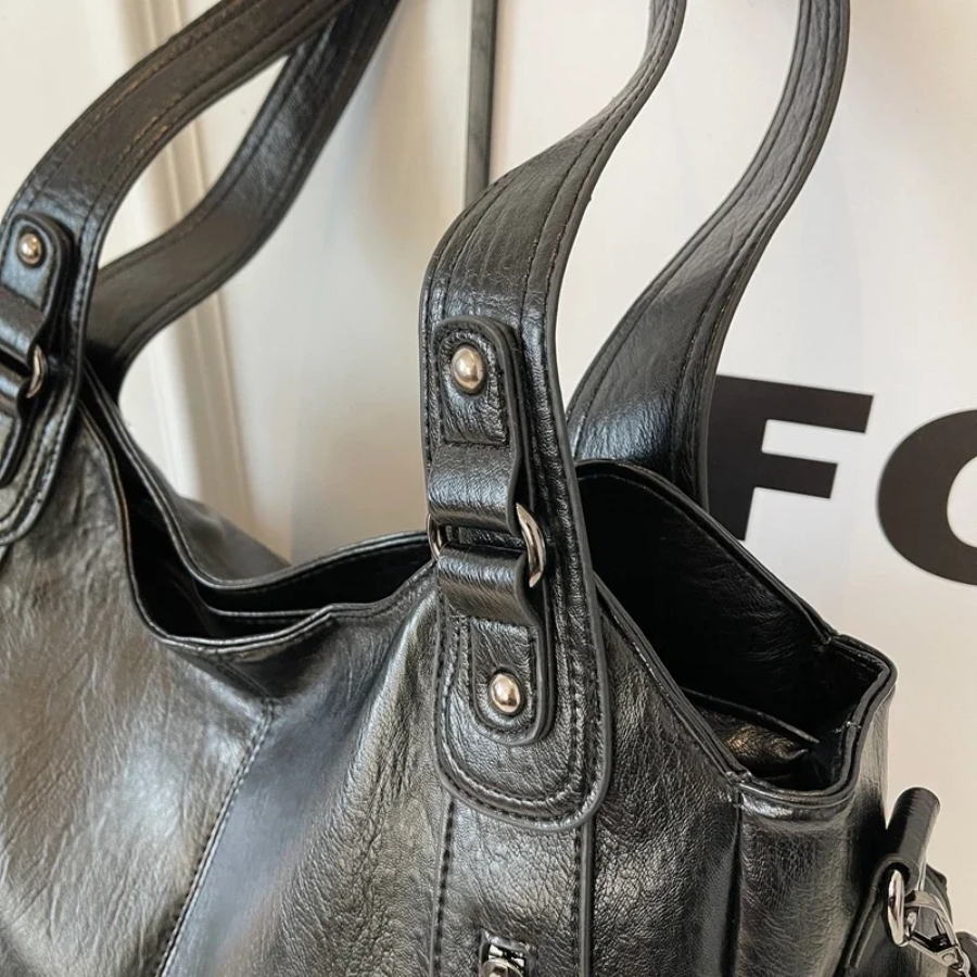Reid | Shoulder Bag