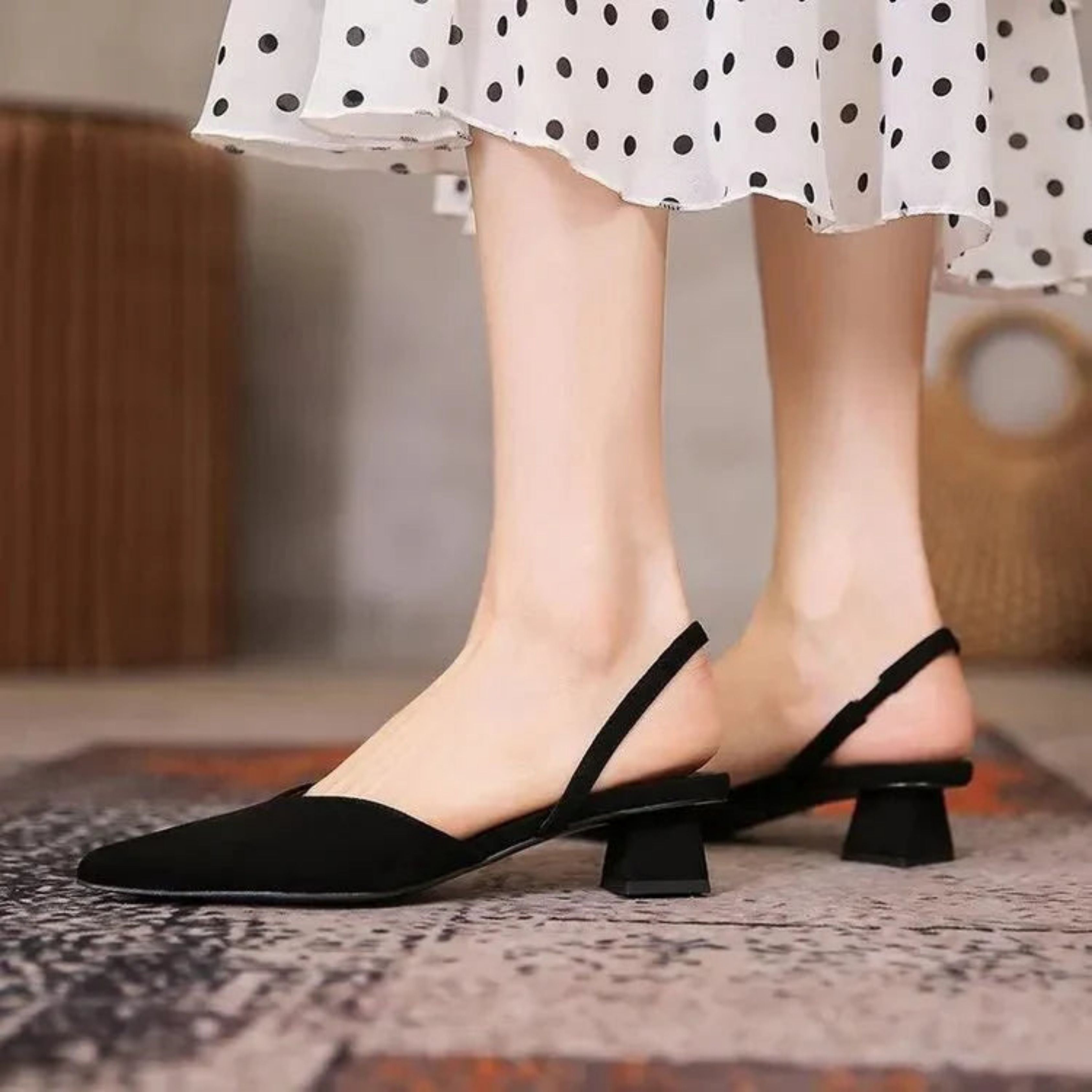 Femke | Stylish Low-Heel Slingback Pumps