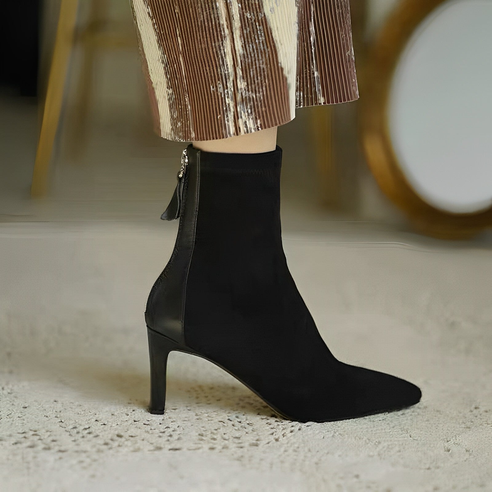 Elegant High Heel Boots with Zipper Detail