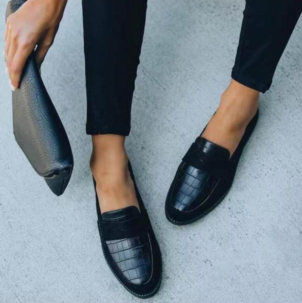 Women's Casual Suede Loafers with Crocodile Texture