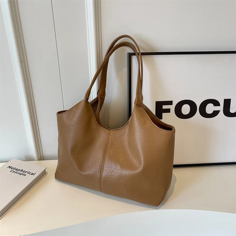 Lolo | Tote Women's Shoulder Bag – Vegan Leather & Spacious Design