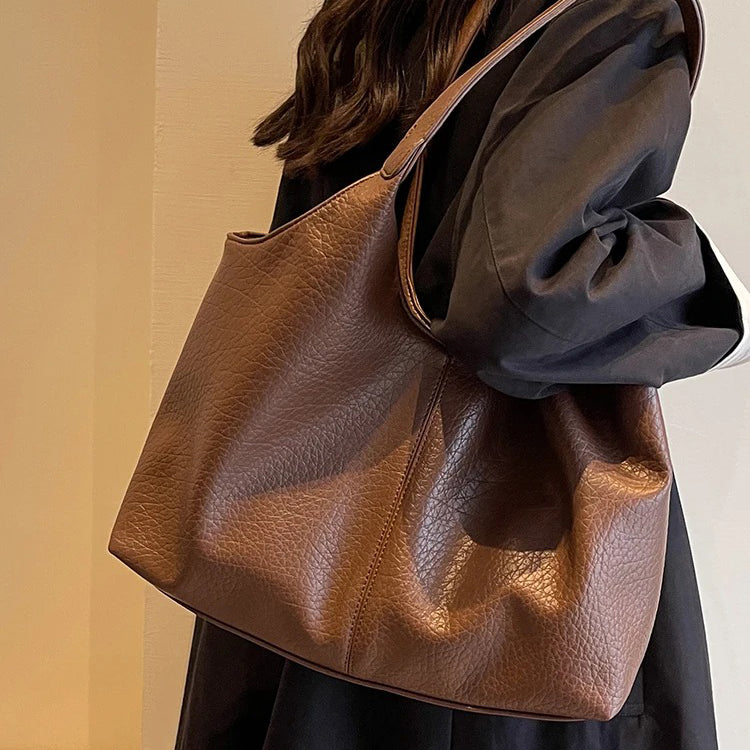 Lolo | Tote Women's Shoulder Bag – Vegan Leather & Spacious Design