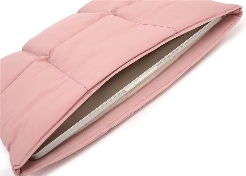 Billie | Puffer Laptop Sleeve