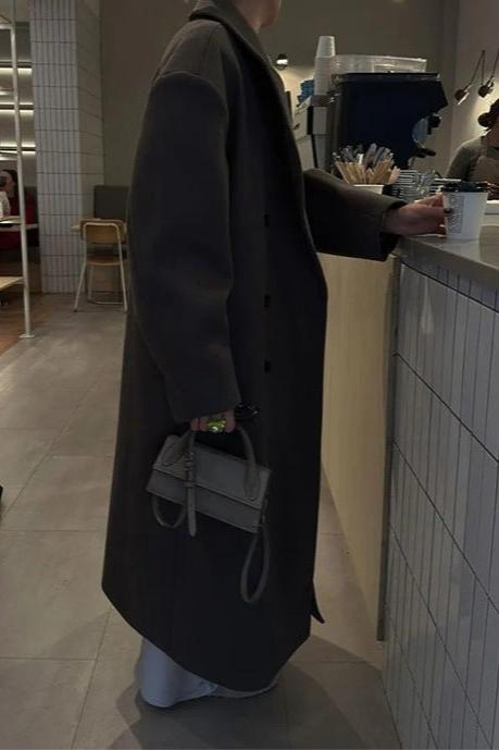 Jora | Oversized Wool Coat for Women – Double-Breasted Long