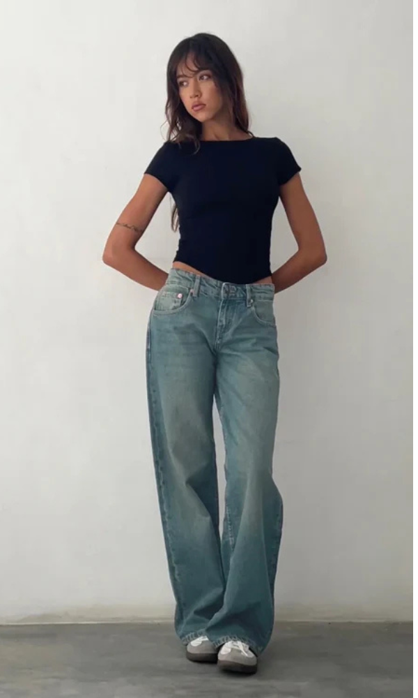 Roja | Trendy Women's Low-Rise Straight-Leg Jeans
