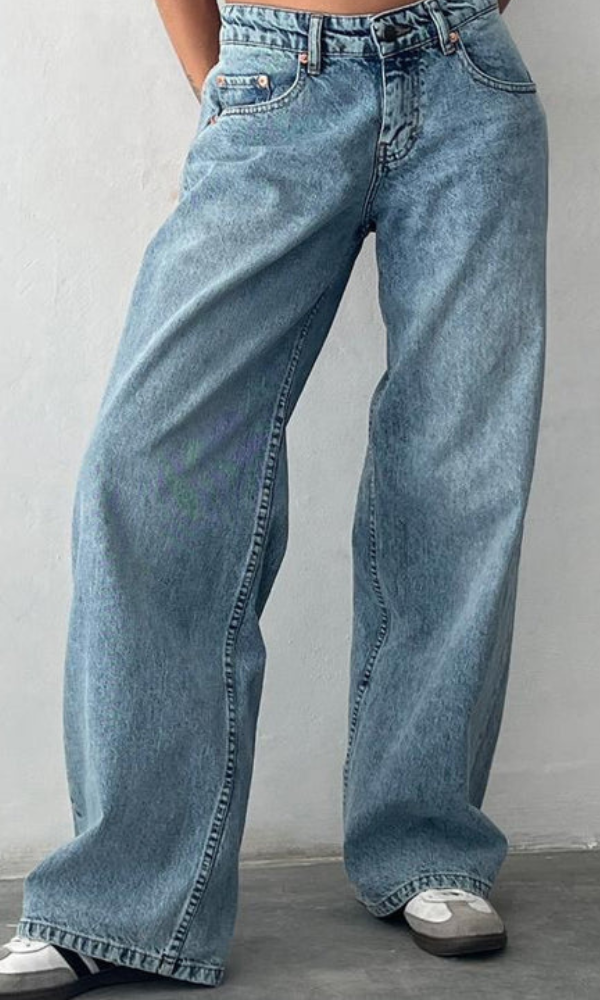 Roja | Trendy Women's Low-Rise Straight-Leg Jeans
