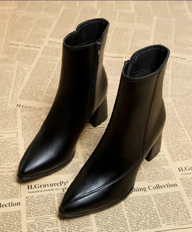 Delfia | Black Leather-Look Sculpted Ankle Boots with Heel
