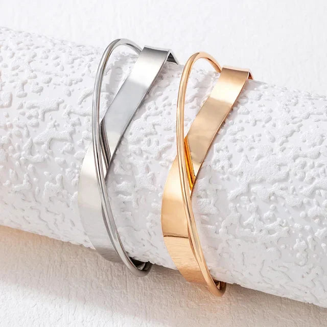 Adjustable Women's Bracelet with Cross Design in Gold Tone