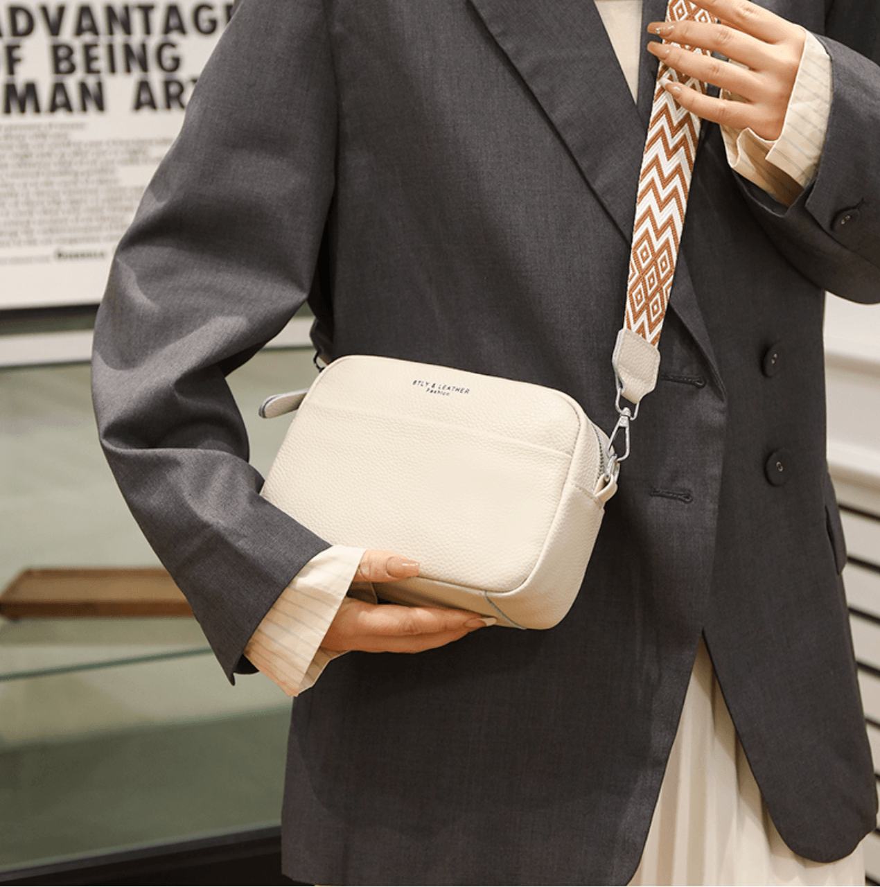 Carlota | Leather Crossbody Bag for Women