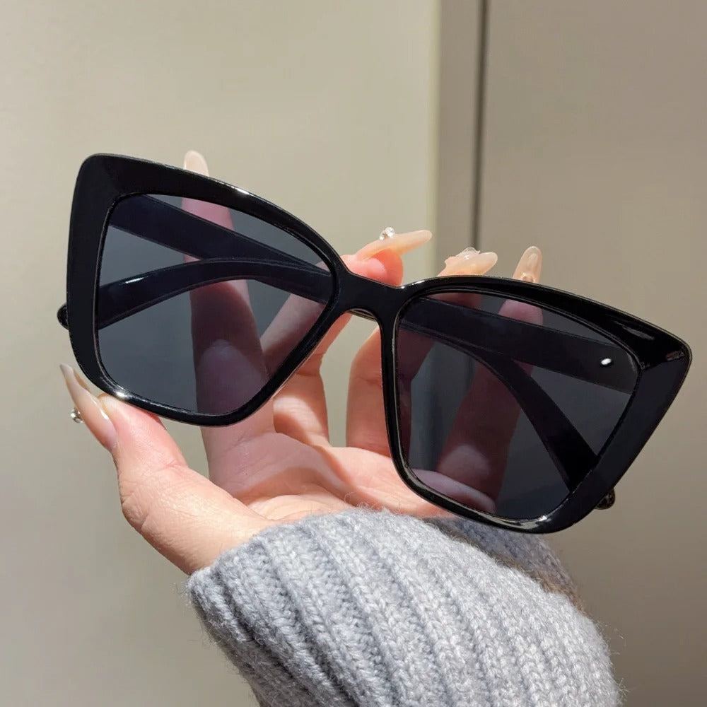 Lune | Vintage Cat-Eye Sunglasses for Women