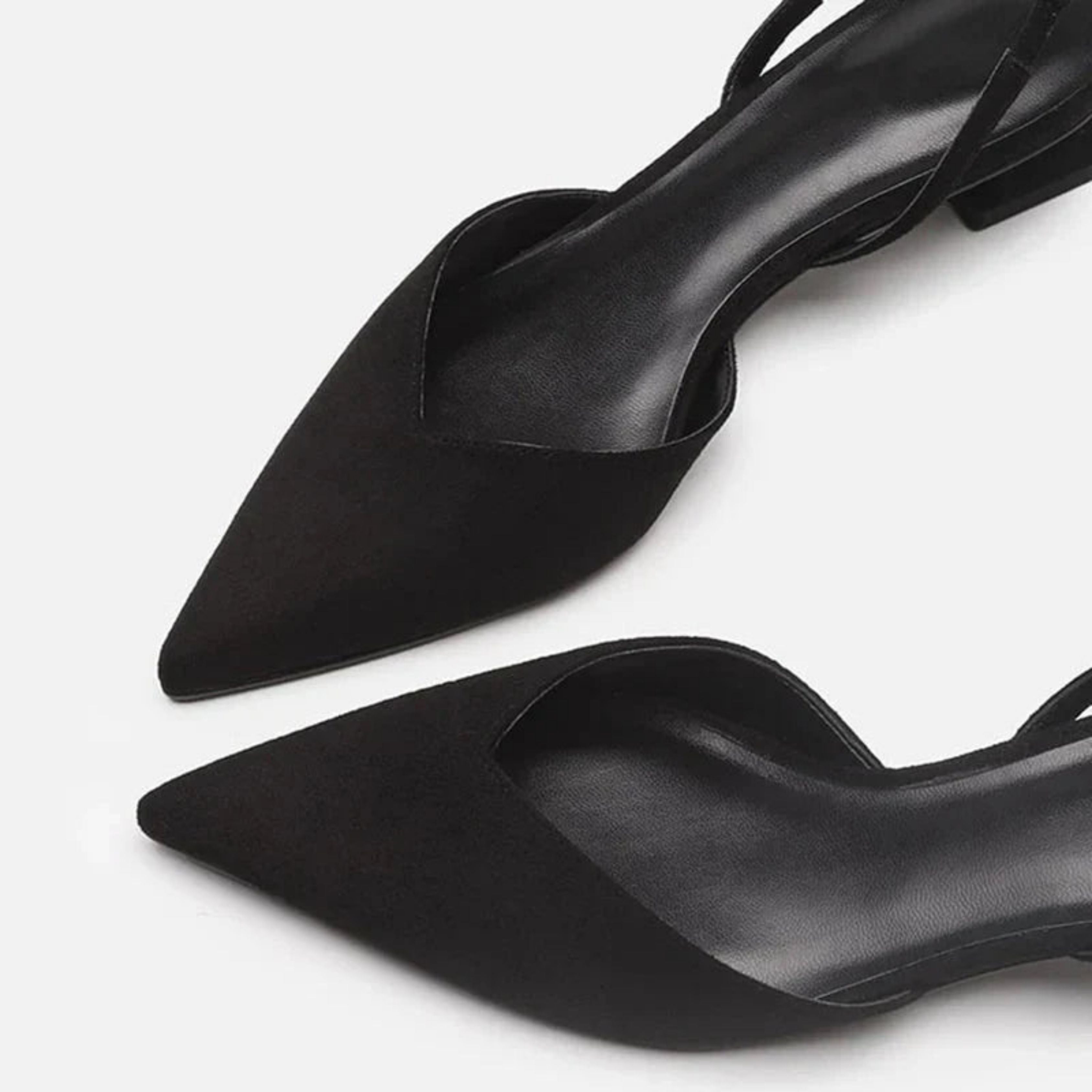 Femke | Stylish Low-Heel Slingback Pumps