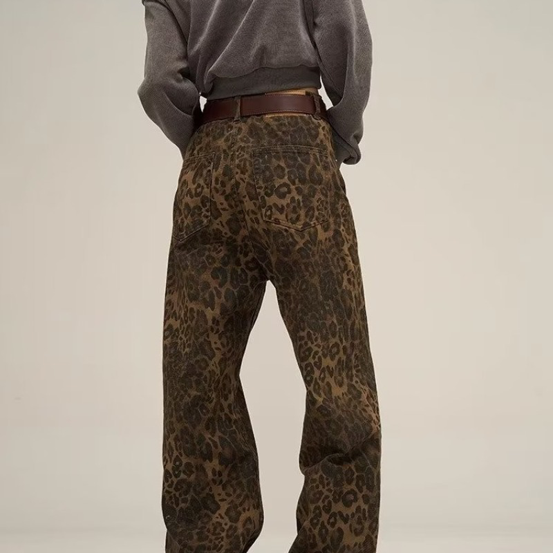 Melyna | Women's High-Waisted Wide-Leg Leopard Print Jeans
