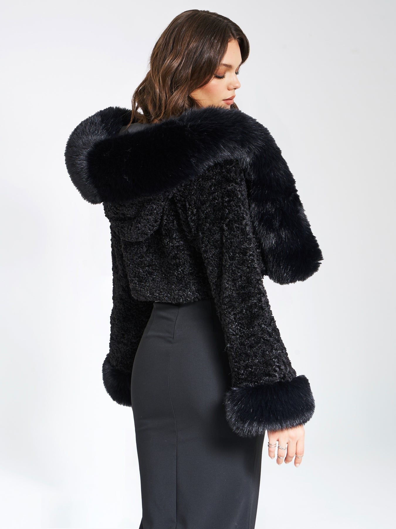 Mex | Cropped Faux Fur Jacket