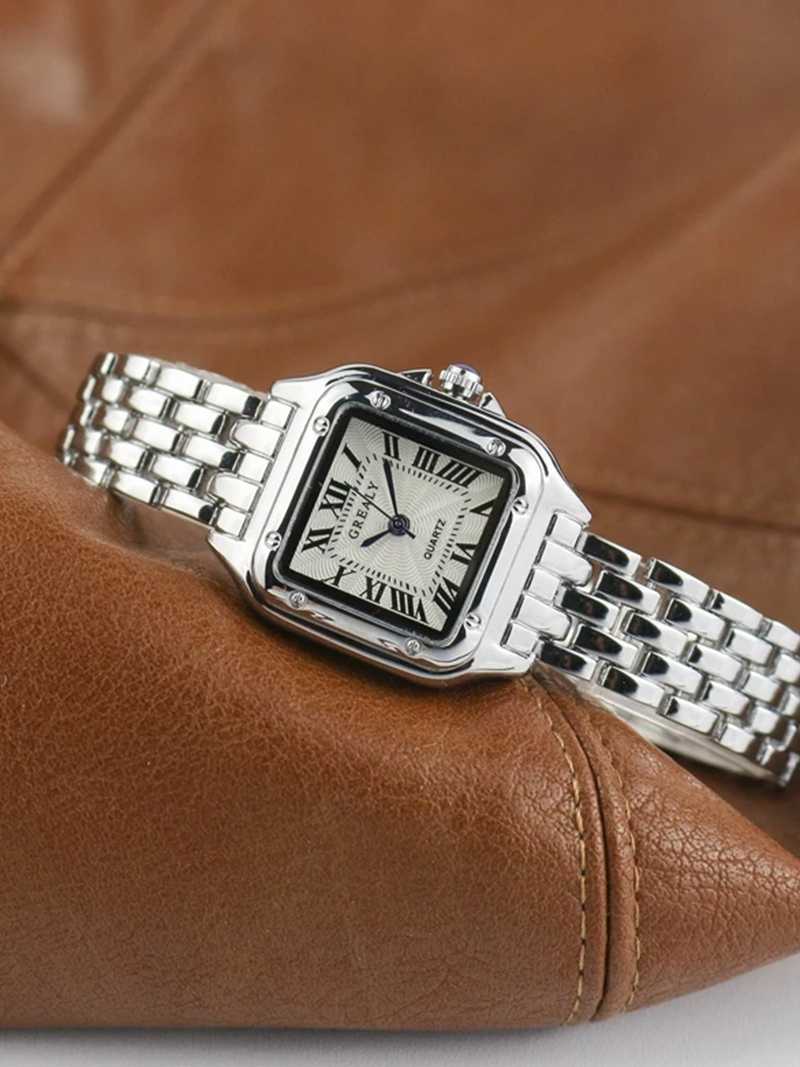 Vanora Vintage Women's Quartz Watch – Available in Gold or Silver