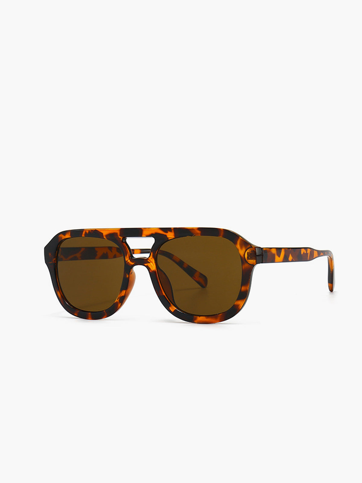 Dunyara | Stylish Leopard Print Sunglasses