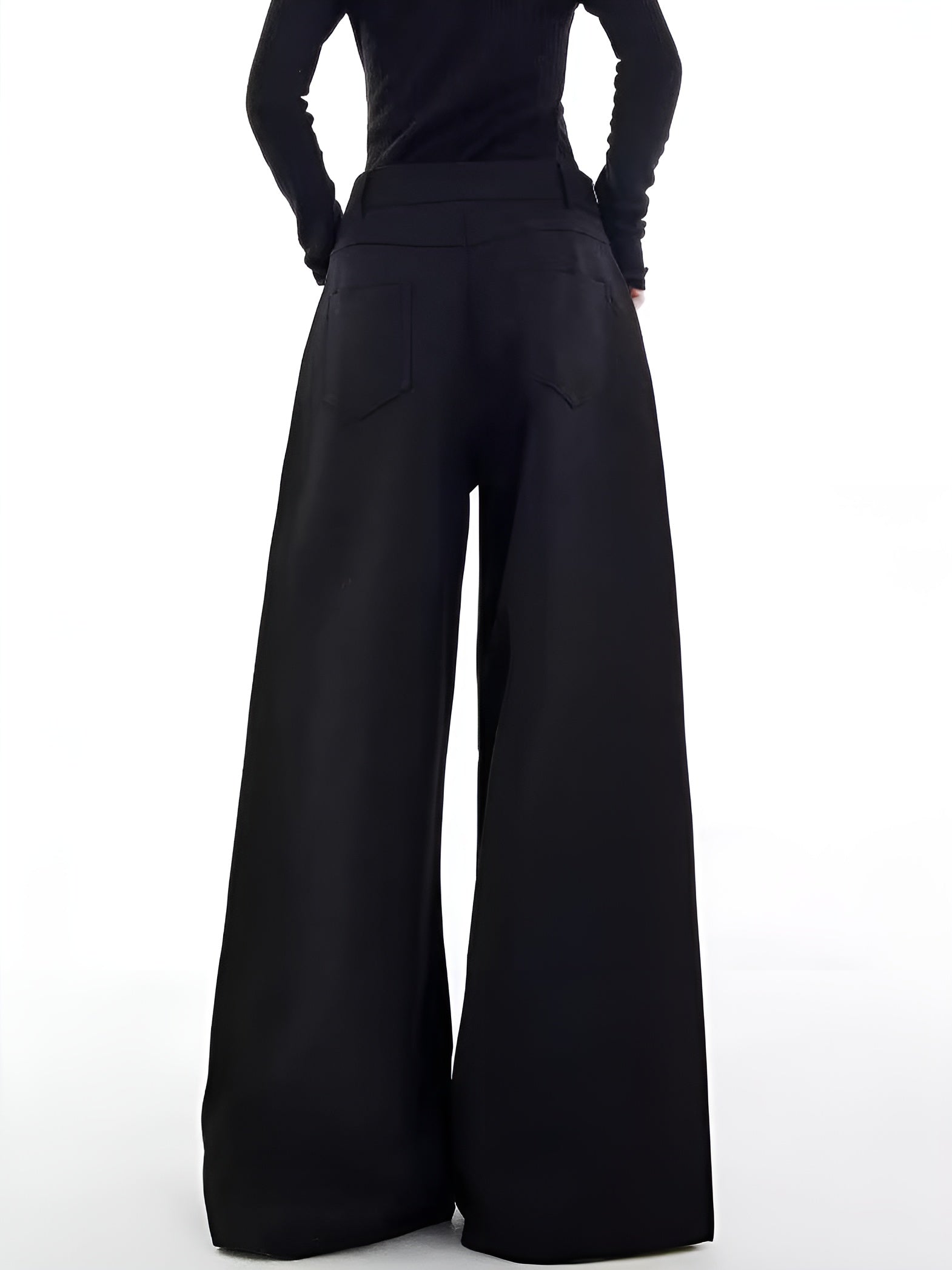 Noma | Lightweight Casual Wide-Leg Trousers with Pockets