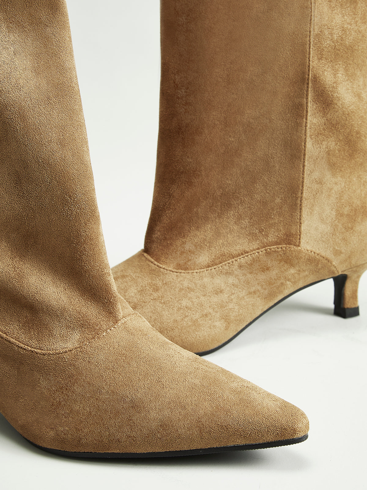 Dunyana | Women's Knee-High Suede Boots with Kitten Heel