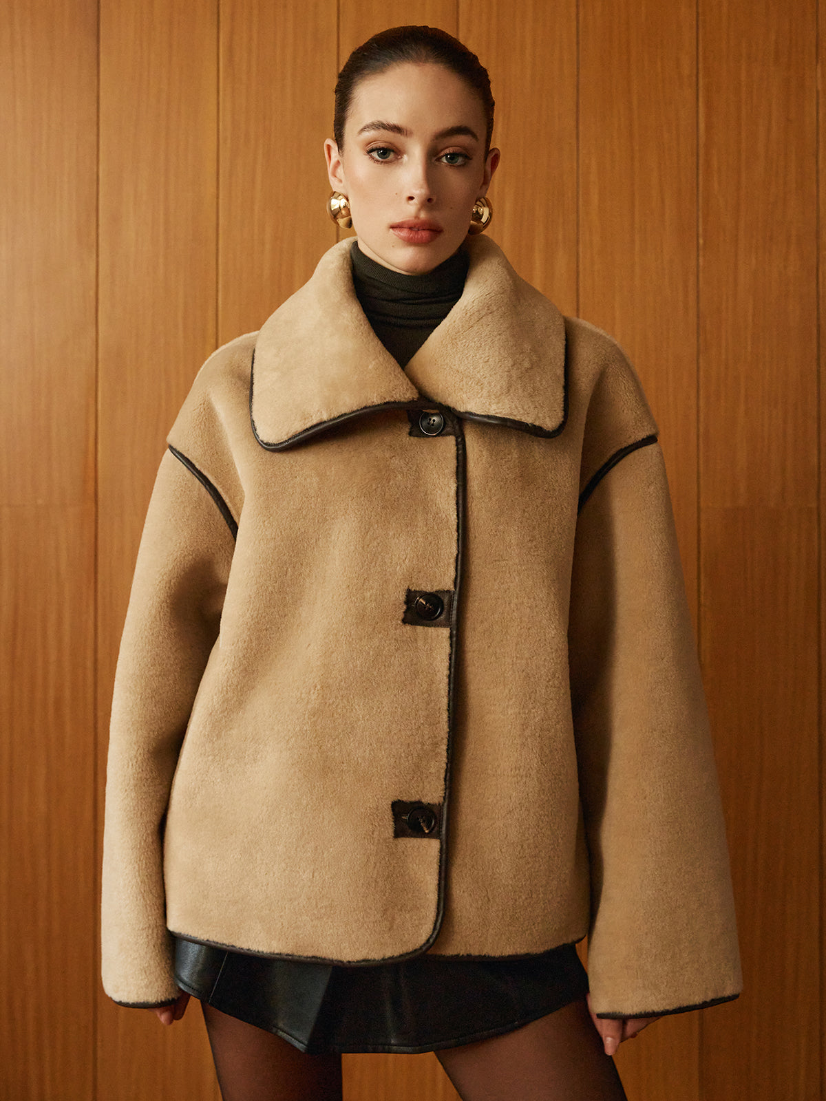 Bloeme | Minky Fleece Jacket with Contrast and Vegan Leather Accents