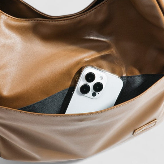 Nouri | Shoulder Bag Made of High-Quality Vegan Leather with Gold Details
