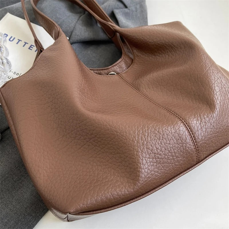 Lolo | Tote Women's Shoulder Bag – Vegan Leather & Spacious Design