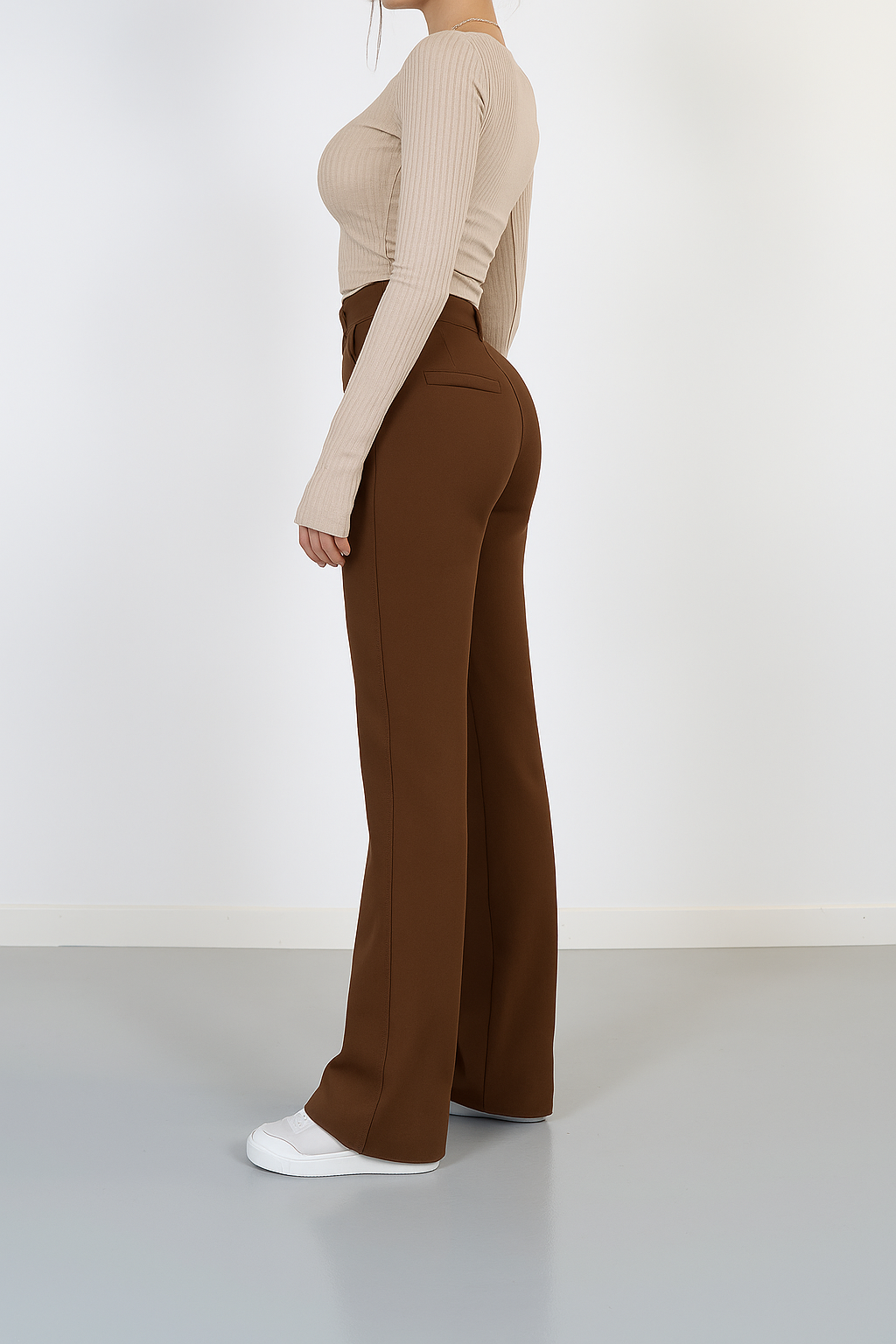 Beau | High-Waisted Straight-Leg Trousers