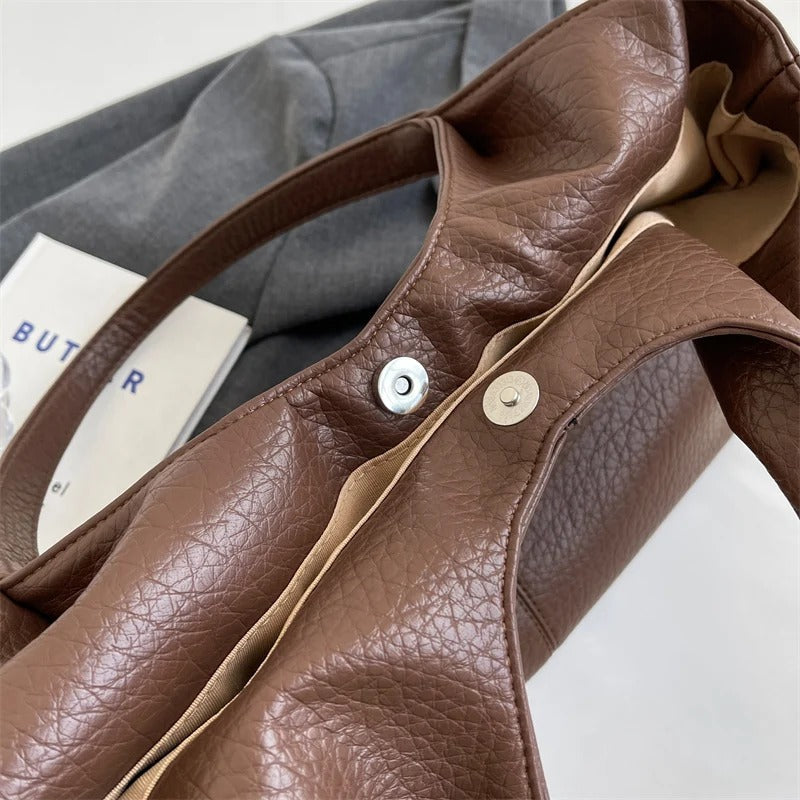 Lolo | Tote Women's Shoulder Bag – Vegan Leather & Spacious Design