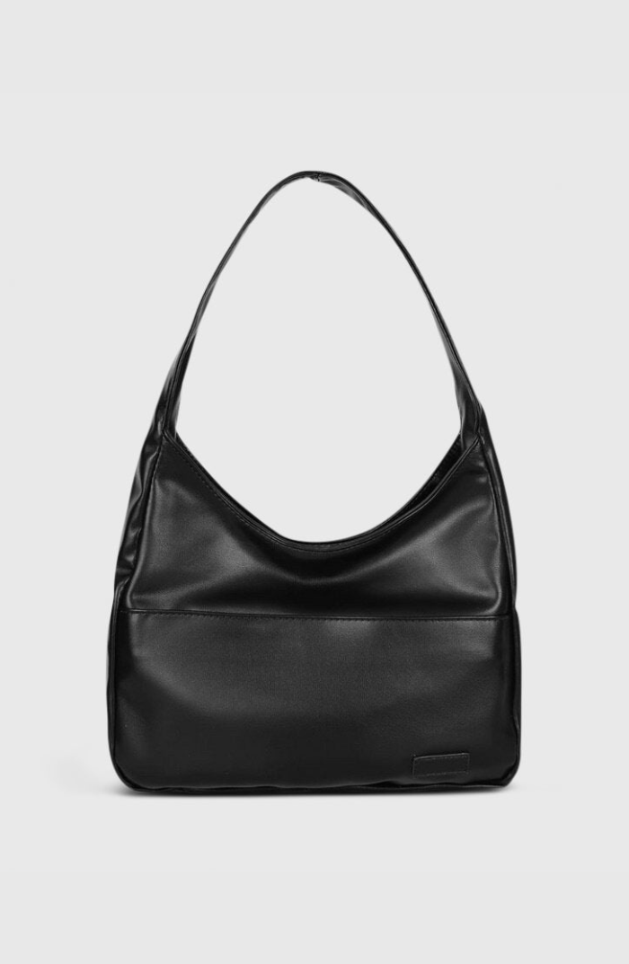 Maia | Spacious Shoulder Bag Made of Vegan Leather