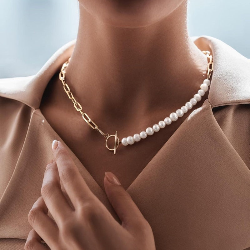 Elegant Pearl Jewelry Set - Timeless Bracelet and Necklace Combination