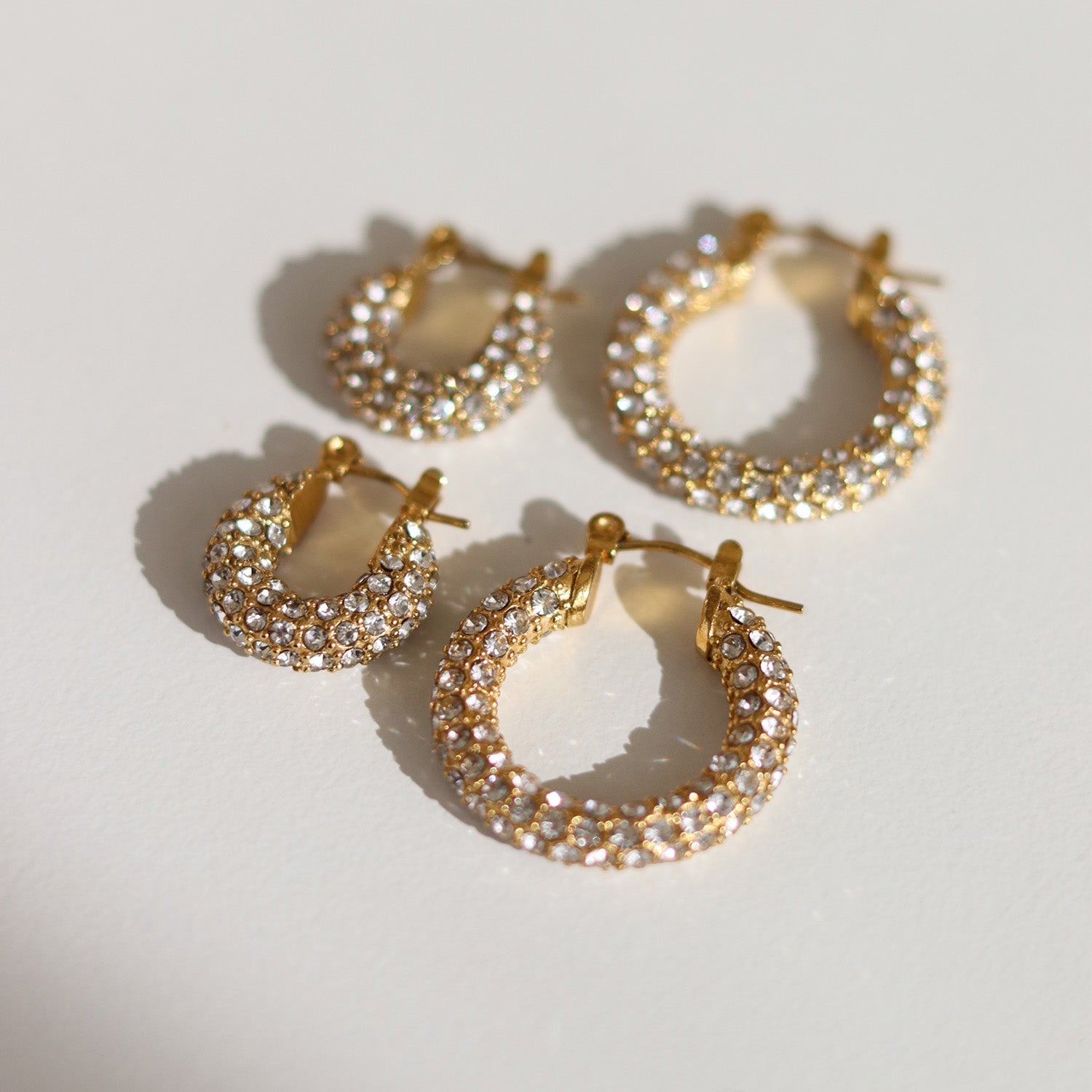 Judie | Chic Hoop Earrings Adorned with Zirconia Stones