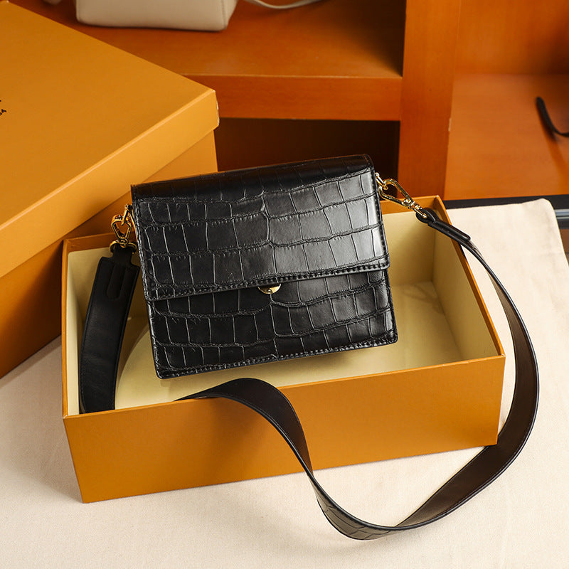 Jo-Anne | Mini Flap Crossbody Bag