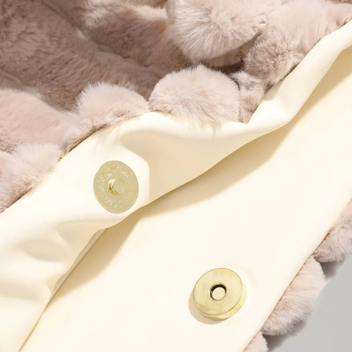 Dana | Plush Extra Soft Cloudpuff Shoulder Bag