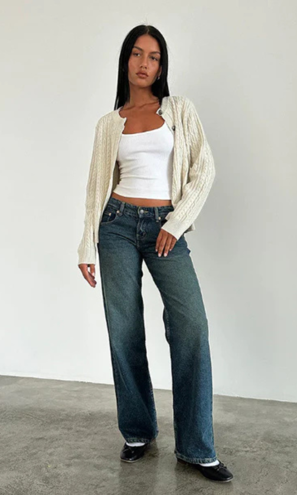 Roja | Trendy Women's Low-Rise Straight-Leg Jeans
