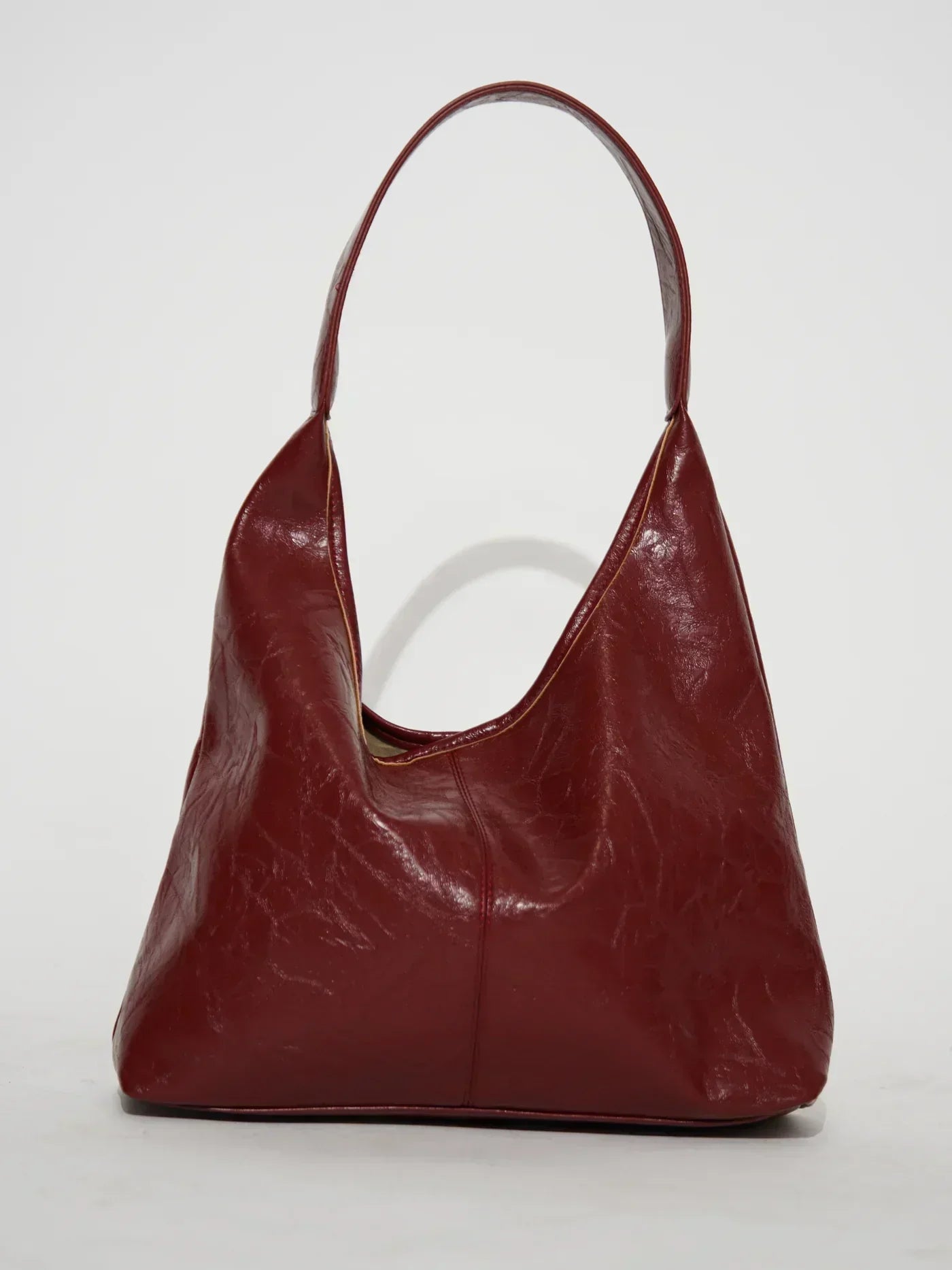 Lotta | Spacious Shoulder Bag Made of Vegan Leather