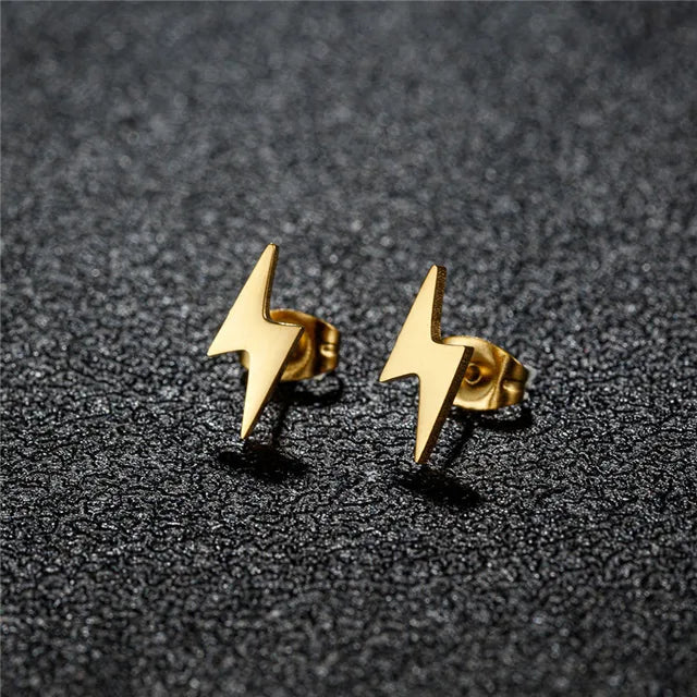 Star Minimalist Earrings – Classic Elegance