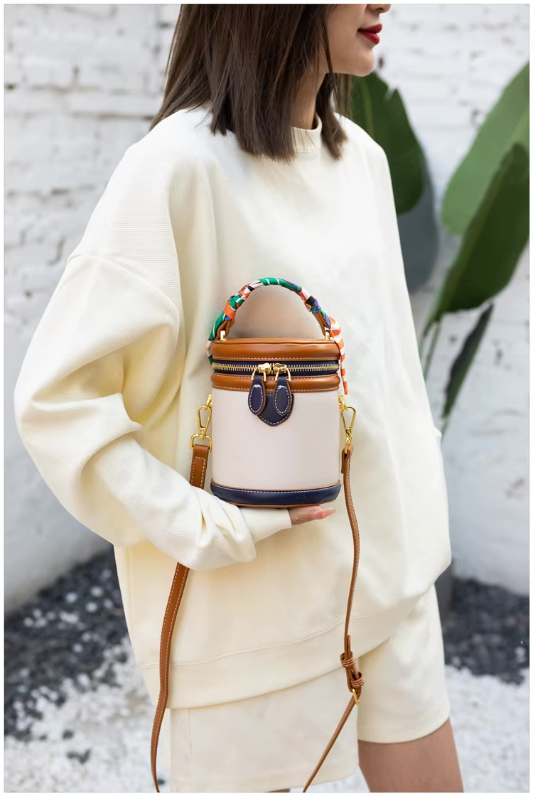 Novel | Bucket Shoulder Bag - Trendy & Compact