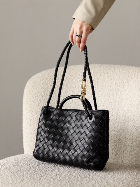 Dorle | Elegant Woven Women's Handbag
