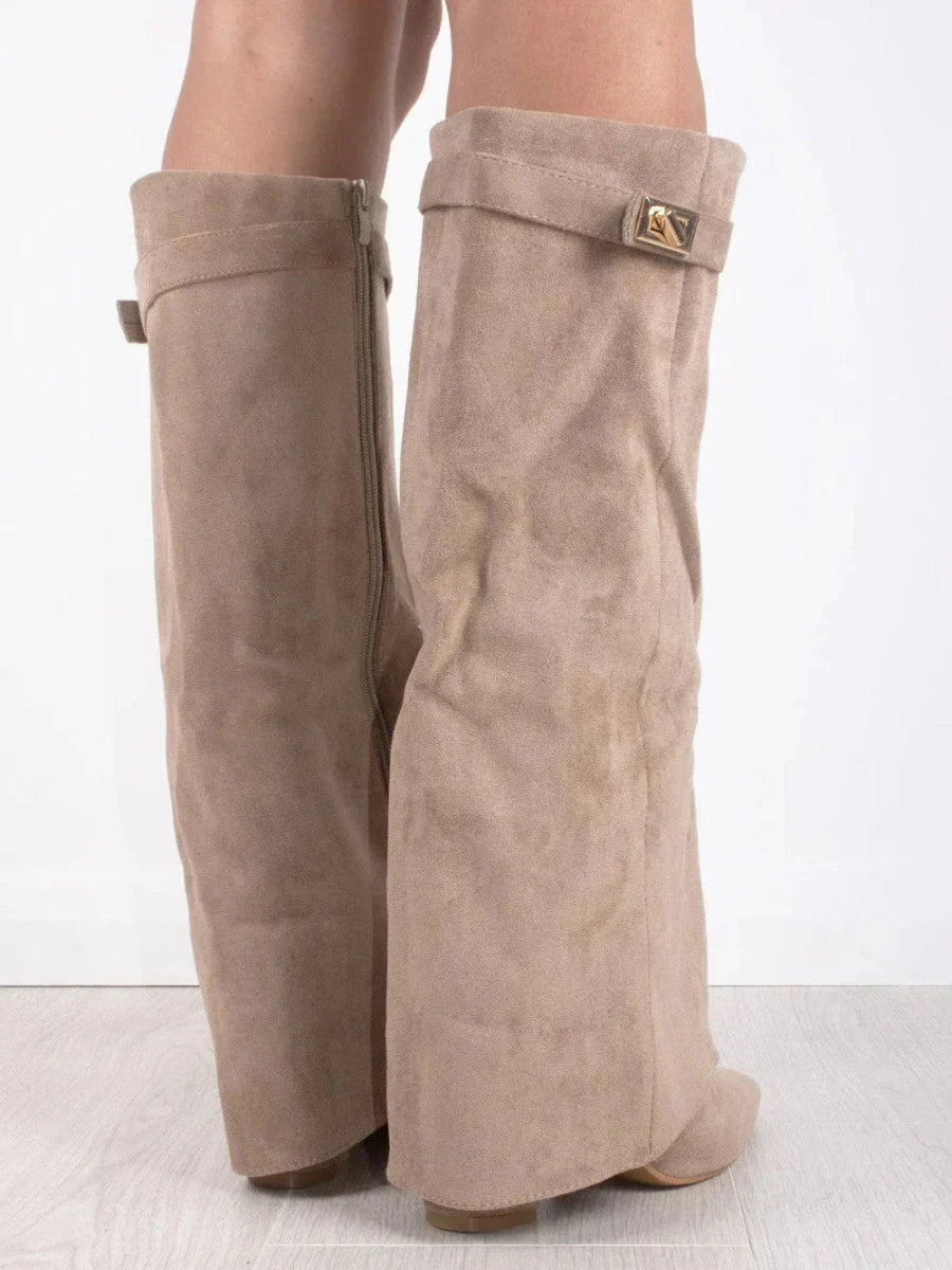 Zohra | Flap-Detail High Boots