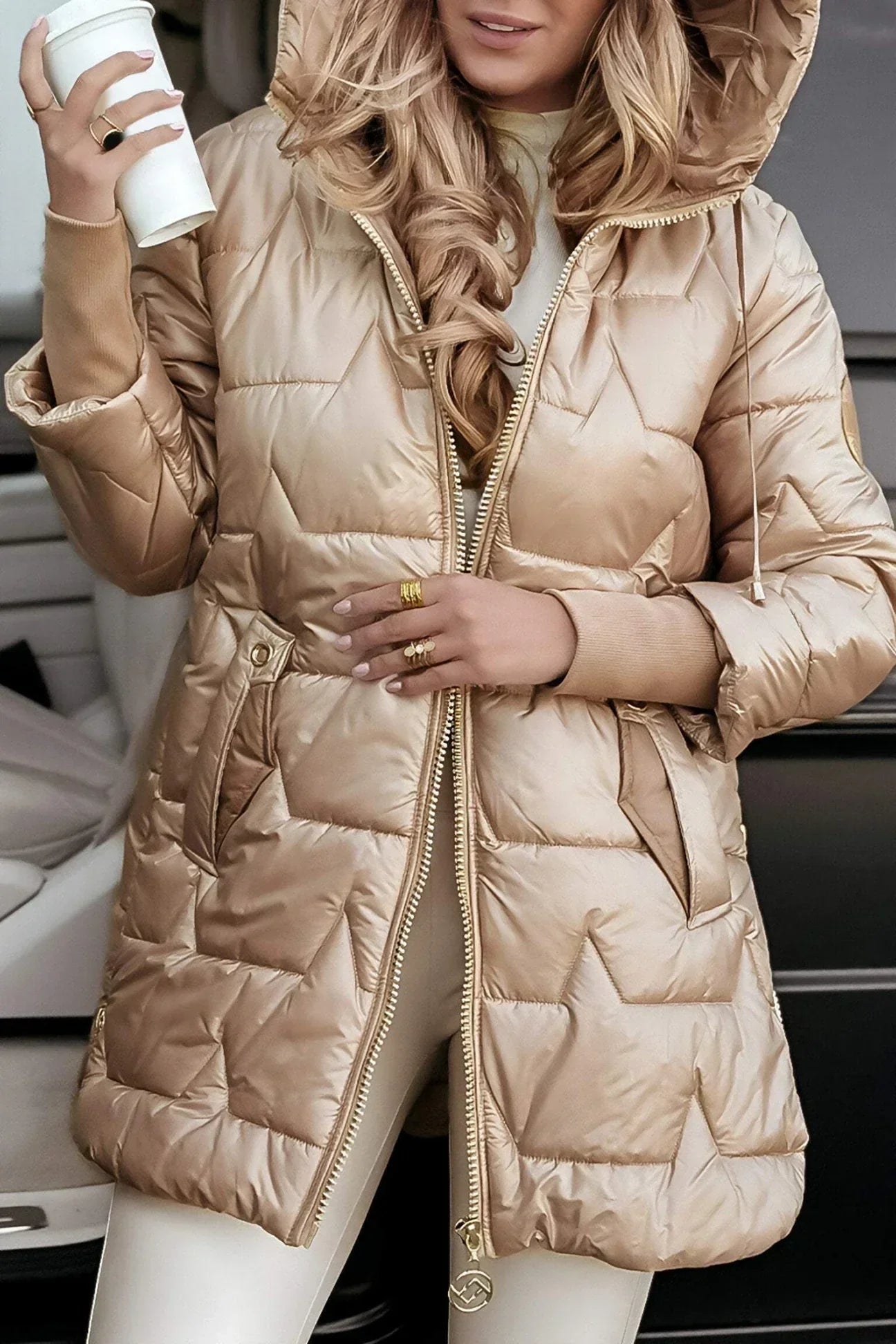 Diana | Elegant winter coat with hood and padding