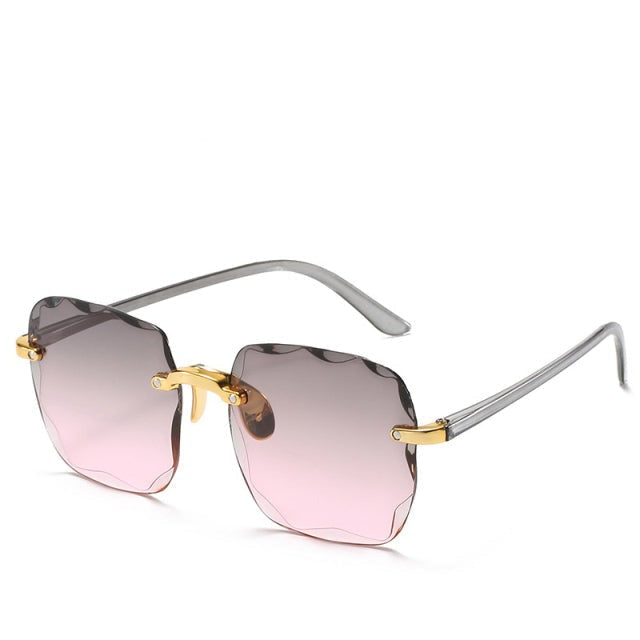 Joann Women's Sunglasses – Chic and Contemporary