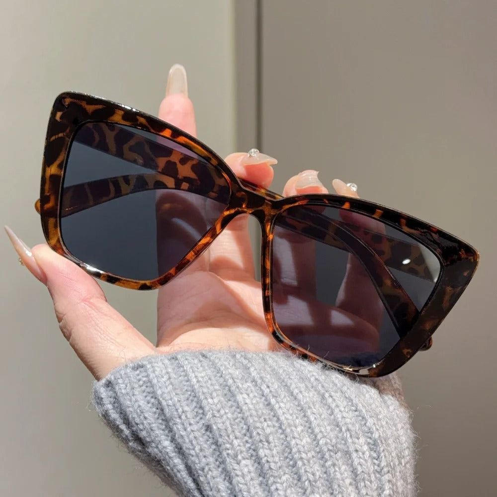 Lune | Vintage Cat-Eye Sunglasses for Women
